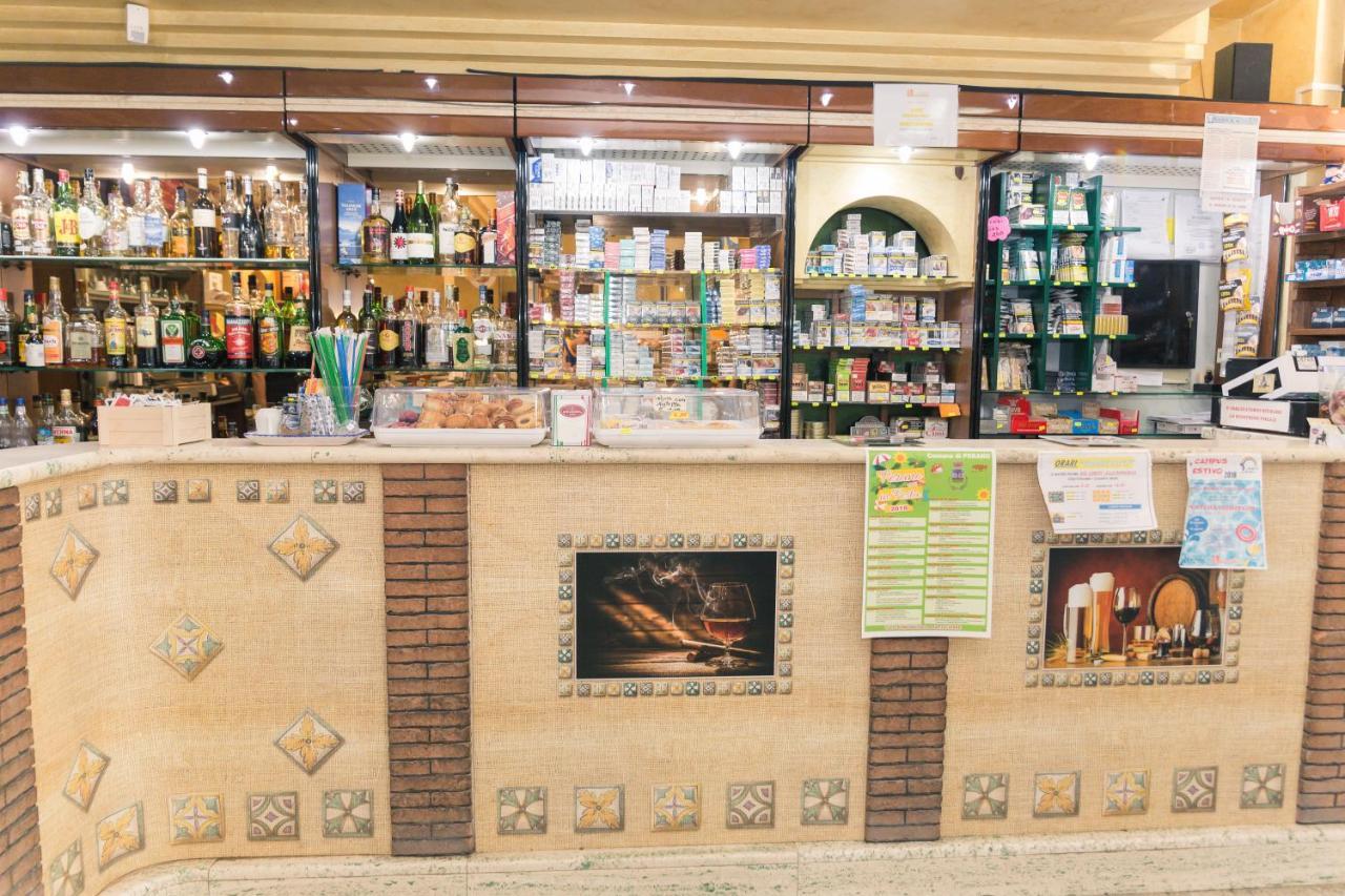 Hotel Il Castello Di Perano Zewnętrze zdjęcie