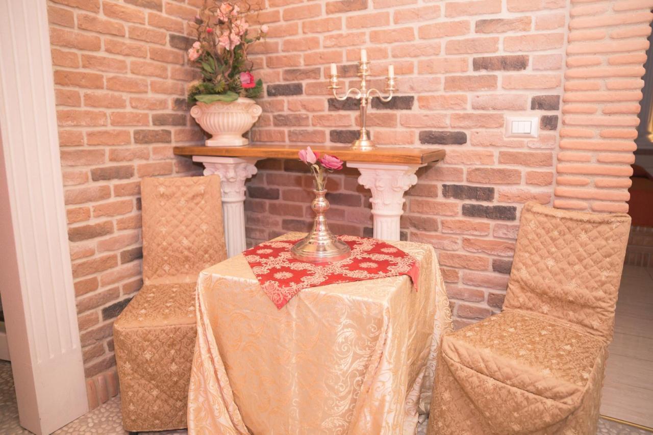 Hotel Il Castello Di Perano Zewnętrze zdjęcie