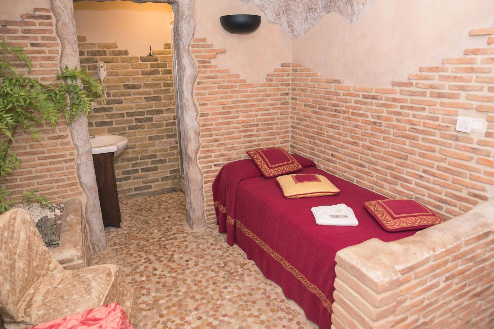 Hotel Il Castello Di Perano Zewnętrze zdjęcie