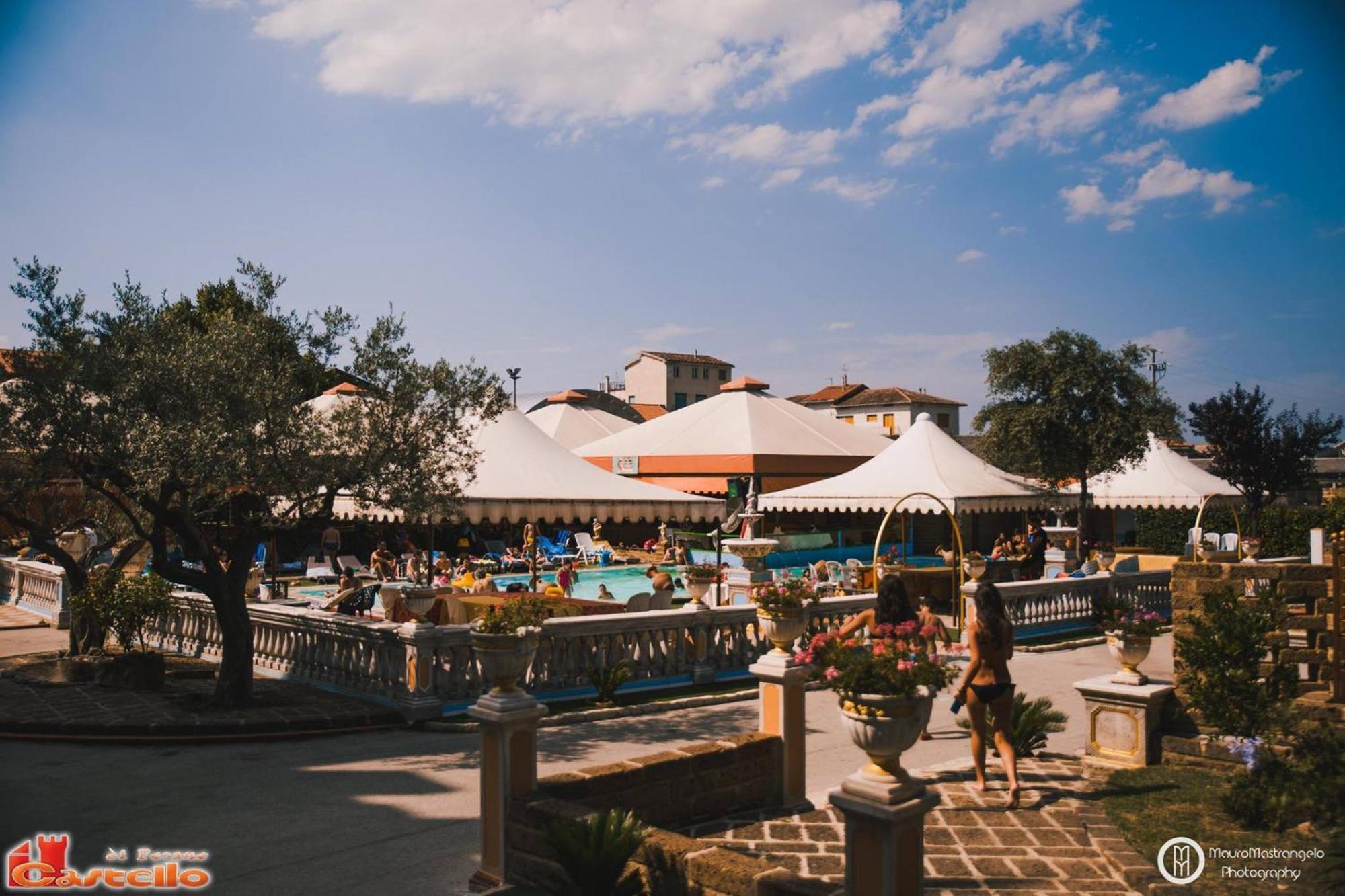 Hotel Il Castello Di Perano Zewnętrze zdjęcie