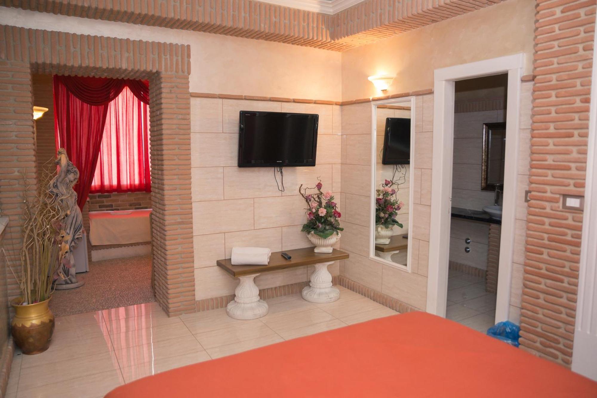 Hotel Il Castello Di Perano Zewnętrze zdjęcie